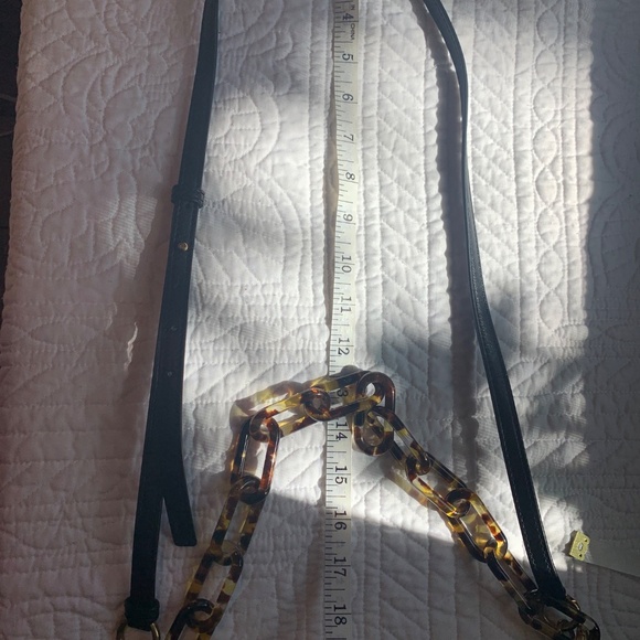 Tory Burch tortoise shell hand bag with strap in new condition - Picture 16 of 16